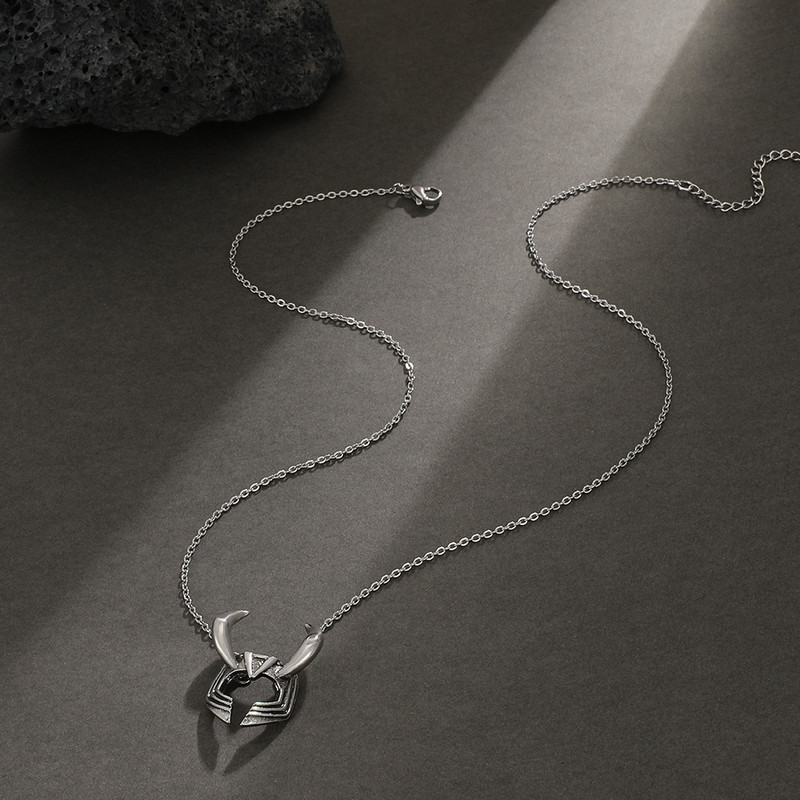 Korejiešu modes melns sudraba krāsas buļļa galvas kulons kaklarota sievietēm vīriešiem hip hop dzīvnieku dizaineru rotaslietas gotikas aksesuāri