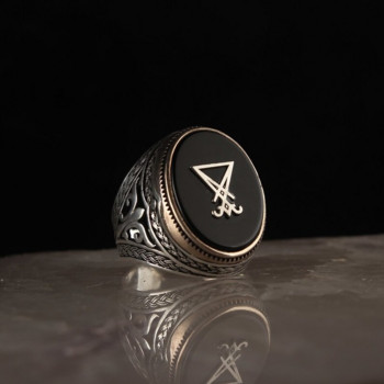 Винтидж двуцветен ръчно изработен турски мъжки пръстен Творчески модел на дърворезба, инкрустиран с черен циркон Пънк пръстени Модерни бижута за 2021 г.