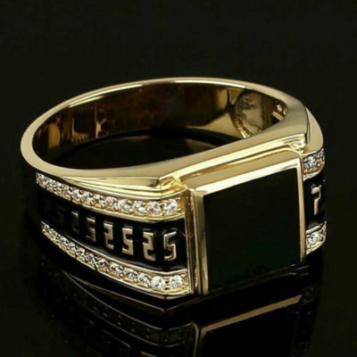 Madingi vyriški žiedai Madingi metalo aukso spalvos inkrustuoti juodo akmens cirkonio pankroko žiedai vyrams sužadėtuvių senoviniai papuošalai