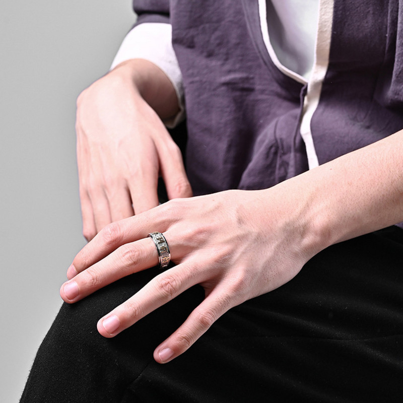 Vīriešu sieviešu ķīniešu mantra Om Mani Padme Hum 8 MM nerūsējošā tērauda vērpšanas gredzens trauksmes gredzeni