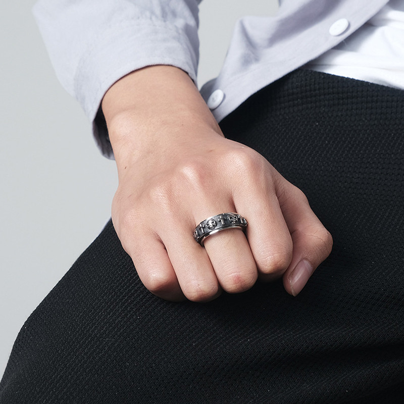 Forgatható Forgó szorongásos Fidget Rings Homme Titán acél gyűrű férfiaknak Skeleton Cross Punk Spinning Spinner Ring Tartozékok