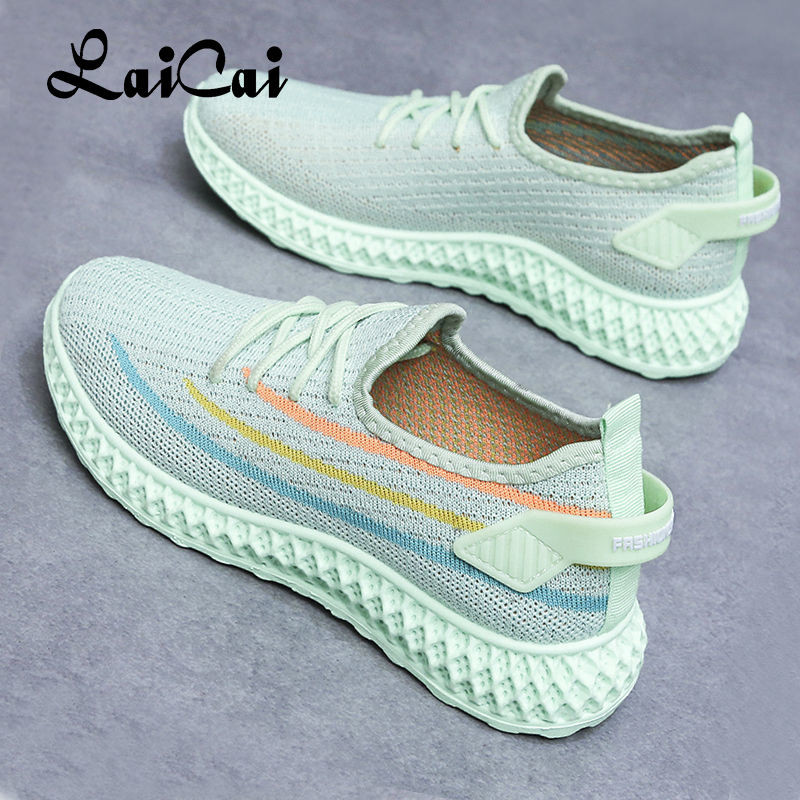 Γυναικεία παπούτσια Νέα 2021 Ανοιξιάτικα παπούτσια για περπάτημα για γυναίκες Καλοκαιρινό πλέγμα αθλητικό παπούτσι τρεξίματος Ελαφρύ γυναικεία υφασμάτινα παπούτσια που αναπνέουν