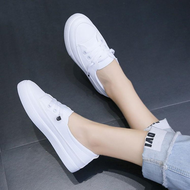 Comemore 2021 New Moccasins Woman Summer Loafers Λευκή επίπεδη σόλα από καουτσούκ Vulcanize Αθλητικά επίπεδα παπούτσια Γυναικεία δερμάτινα πάνινα παπούτσια Pu