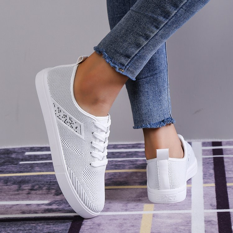 Valged vabaajajalatsid Suvised kummist tald, vulkaniseeritud tennisekingad Moodsad kõndimisjalatsid Naiste tossud Nööritavad naistejalatsid