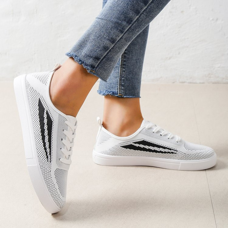 Divatos női légáteresztő hálós cipők nyári lapos női kényelmes platform fűzős alkalmi cipők női tornacipők fűzős