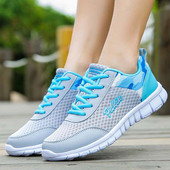 2021 Γυναικεία πάνινα παπούτσια Lace-Up Γυναικεία πλατφόρμα Casual Παπούτσια Γυναικεία μόδα Νέος σχεδιαστής Γυναικεία πάνινα παπούτσια Καλάθι Femme Casual Chunky