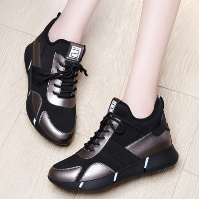 Pavasara sieviešu kedas Zelta Fahison vulkanizētas kurpes PU sieta šņorējamas sieviešu platformas ikdienas apavi Sporta trenažieri