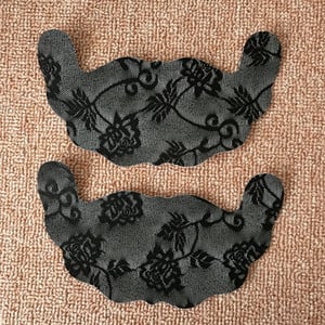 Sieviešu pašlīmējošs krūšturis bez siksnām, neredzams krūšu pacelšanas lente Sexy, mežģīņu stieņi, uzspiežamie paliktņi Sieviešu apakšveļa Liela izmēra uzlīmes