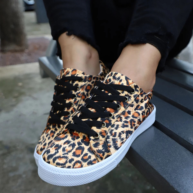 Γυναικεία παπούτσια 2023 νέα Lace Up casual παπούτσια γυναικεία flats Leopard loafers γυναικείες εσπαντρίγιες Plus size παπούτσια για γυναίκες