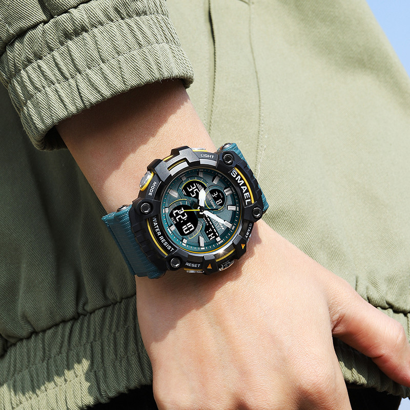 SMAEL férfi karórák vízálló férfi sportóra 2023 új divat vízálló digitális sport stopperóra 8079