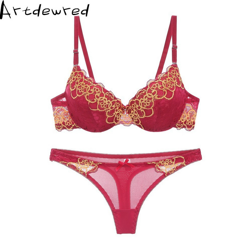 Hot Σέξι Σετ Εσωρούχων με Κεντητό Σουτιέν ABC Cup Νέο καλής ποιότητας Γυναικείο Σετ σουτιέν Push Up Lace Σετ στρινγκ σουτιέν