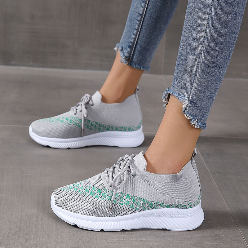 Ženske vulkanizirane cipele 2023. Proljeće i jesen Trendy ležerne ženske vanjske prozračne tenisice s platformom Ravne cipele s ukrštenim remenom