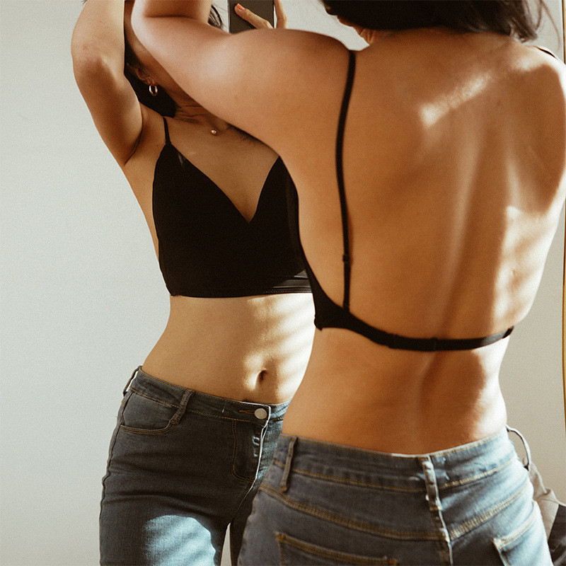 Σέξι U Backless σουτιέν για γυναίκες Εσώρουχα Comfort Ice Silk Wireless Bralette Κορυφαίο λεπτό χωρίς ραφές εσώρουχα Plus Size σουτιέν για γυναίκες