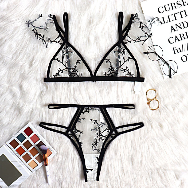 Nieuwe Sexy Beha Bloemen Borduren Läbipaistvast võrgust naistepesu komplekt Push Up Bralette + õõnsad stringid Vrouwen Seksikad intiimsuhted
