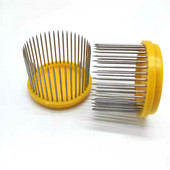 2 vnt. Bitininkystės karalienė Bičių narvas Karaliaus Ląstelių Narveliai Ląstelių Įrankiai Adatos tipas Plieninis Bičių gaudytojas Įranga Priemonės Bitininkystė