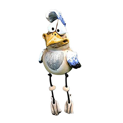 2022 Uus kanafarmi talu kunst-tagahoovi kaunistus siseõue kanakaunistus aiakujud välihoovi maastikuskulptuurid