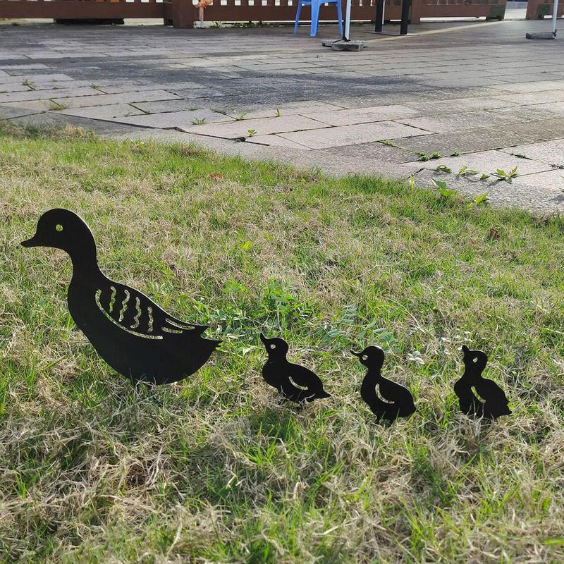 Iron Art Retro Garden Plugin Kacsa szobor Kovácsoltvas kacsa dekor Kerti dekoráció Kertészeti díszekhez