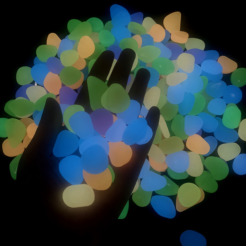 25db Sötétben világító kövek Fluoreszkáló kövek Világító kavicsok Sziklák Otthoni Kertészethez Úszómedence Bár Akvárium Dekoráció