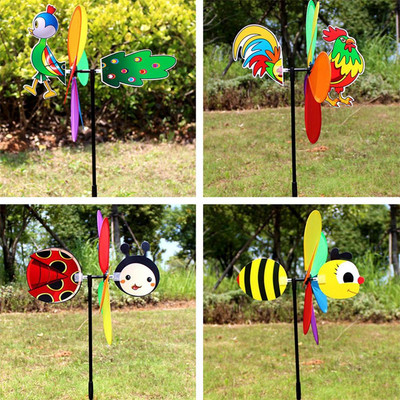 1PCS пчела шест цвята триизмерна вятърна мелница карикатура деца 3D животно пчела вятърна мелница вятърна въртяща се въртележка двор градински декор