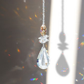 Kristāla saules gaismas ķērāji kulons, krāsainas krelles, iekarināmas āra iekštelpu dārza loga kāzu lustras vēja zvans