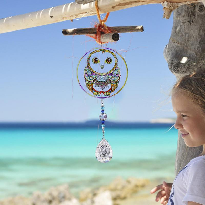 Saules ķērāju kristāli piekaramie vēja zvani zāliena rotājumi Pievilcīgi ar rokām darināti piekaramie varavīksnes krāsas saules ķērāji zāliena dekorēšanai