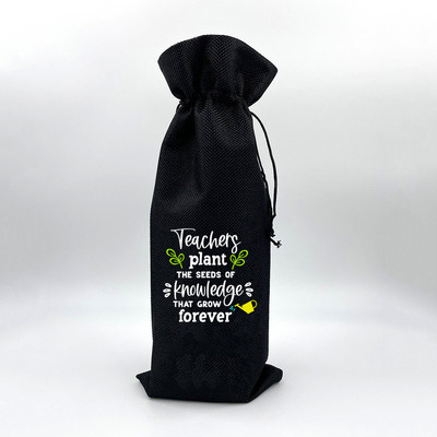 Tanár Változtasd meg a Világot Nyomtatás Zsákvászon borostáskák Borosüveg táska húzózsinórral Újrafelhasználható zsákvászon borostáska Ötlet Ajándék tanárnak
