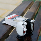 Jauna austiņu kabeļa automātiskā uztīšanas datu kabeļa uzglabāšanas kaste