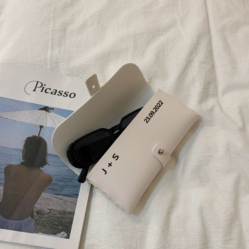 Personalizēts briļļu futrālis Ādas mīksts briļļu maisiņš Pārnēsājams saulesbriļļu futrālis kāzu līgavas māsas dzimšanas dienas medusmēneša dāvanai