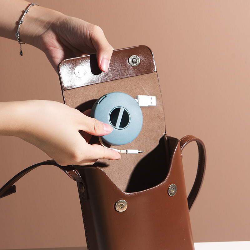 Datu kabeļa glabāšanas kastes uztvērējs Mini portatīvo austiņu lādētājs Fiksēti paņemami galda virsmas šķirošanas un kastes mājas biroja krātuves piederumi