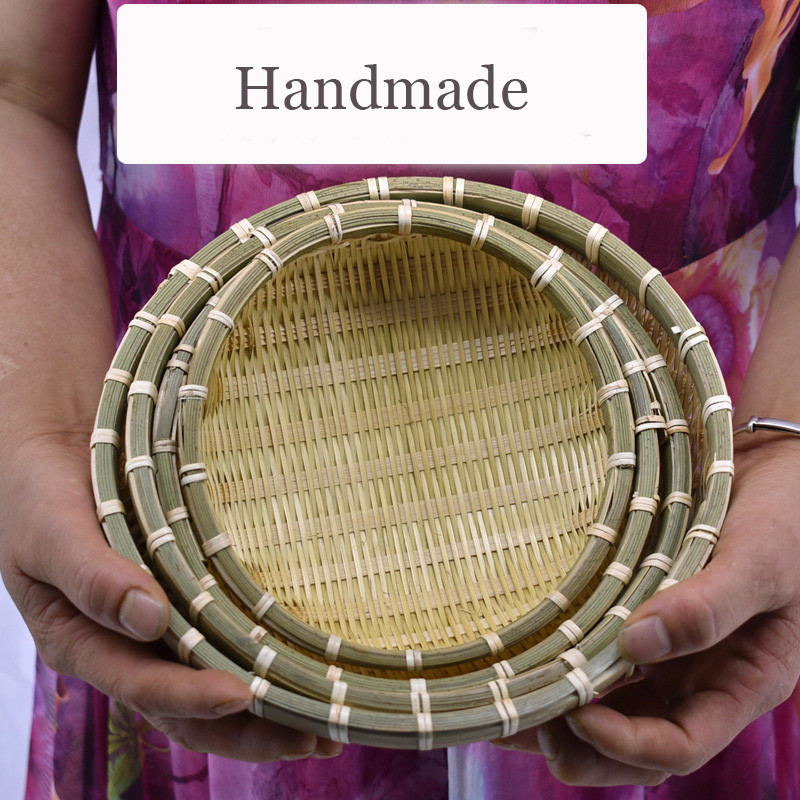 Dabiski, videi draudzīgi rokām darināti bambusa grozi, augļi, dārzeņi, maize, rotangpalmas grozs, uzglabāšanas grozs, mājas organizators