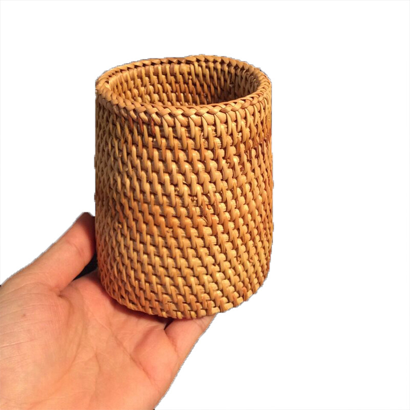 Ar rokām darināta rotangpalmas uzglabāšanas kaste, grozi organizatora rokasgrāmata, rotangpalmas irbulīši Karote vakariņu nazis dakšiņas galda piederumu turētāja uzglabāšanas kaste