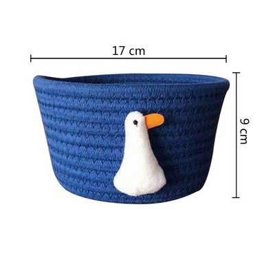 Karikatūras dzīvnieki, ar rokām austi glabāšanas grozi, bērnu rotaļlietas.