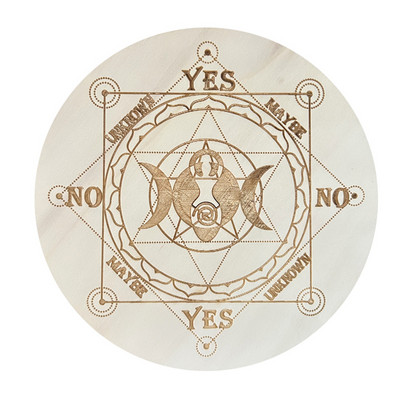 Medinė būrimo švytuoklės lenta Juoda balta spalva su žvaigždėmis Saulės mėnulis būrimui pranešimų lentos metafizinis altoriaus dekoras