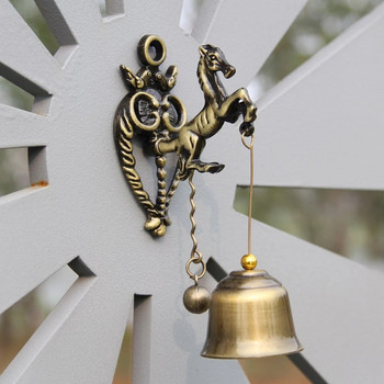 Нова метална желязна камбана Wind Chime Ретро животно звънец Декорация за окачване на стена Кон Слон Форма на Бухал