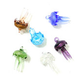 2Gb sudraba folija jaukas medūzas mini figūriņas stikla kulons akvārija dekoru piederumi modes DIY sieviešu rotaslietu izgatavošanas piederumi