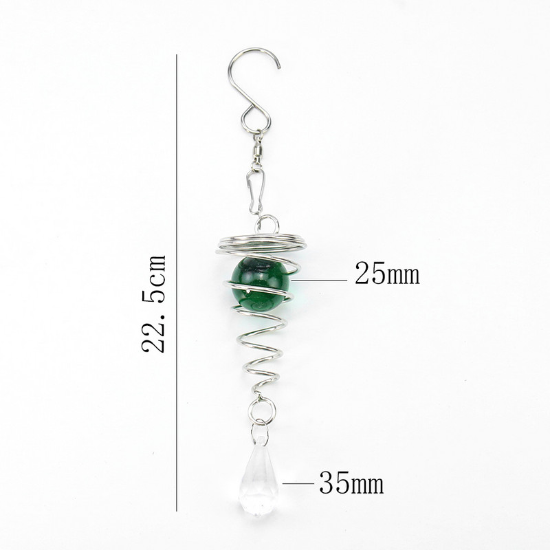 Nerūsējošā tērauda metāla spirāle, rotējoša kristāla bumba, vēja zvani, eņģeļa asaras, kristāla prizma, saules ķērējs, piekarināms automašīnas piekarināmais mājas dekors