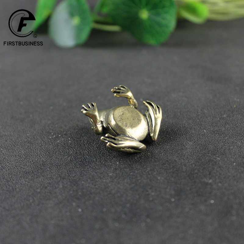 Misiņš Zelta krupis Laimes tēja Pet Vintage Simulācija Dzīvnieku figūriņas Miniatūras Mājas Biroja Galds Ornaments Automašīnu apdare Amatniecība