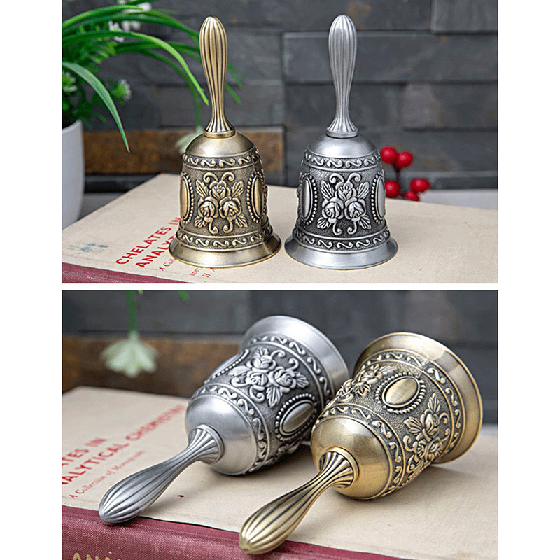 Retro Metalen Tone Hand Bel Metalen School Diner Shoptea Bell Hand Held Craft Bruiloft Decoratie Alarm School Kerk Klaslokaal