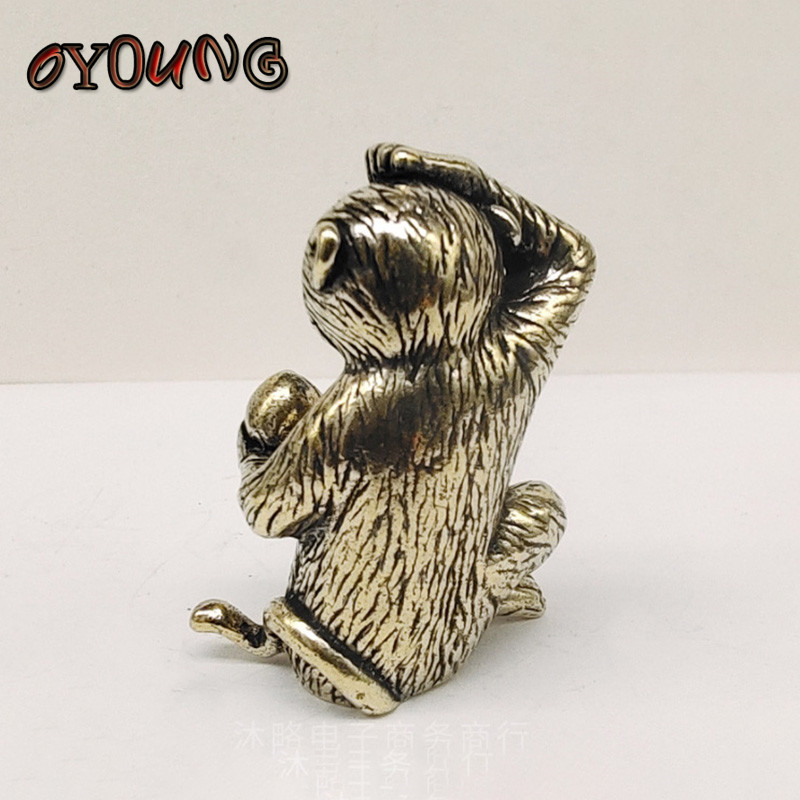 Vintage στερεά ορειχάλκινα στολίδια με άγαλμα μαϊμού με ροδάκινο Χαριτωμένα μινιατούρες μαϊμού Φιγούρες Χάλκινο τσάι κατοικίδιο ζώο Διακοσμήσεις γραφείου σπιτιού