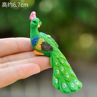 Pāvs dzīvnieku miniatūras sveķu figūriņas pasaku dārzs miniatūra sūnu ainava DIY terārija amatniecības aksesuāri mājas dekorēšanai