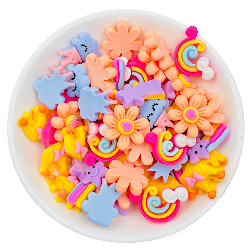 20 vnt. Naujas mielas mini animacinis filmas karūna vaivorykštės debesis, plokščia nugara Derva, iškarpų knyga „pasidaryk pats“ papuošalai, ausiniai, amatų dekoravimo priedai