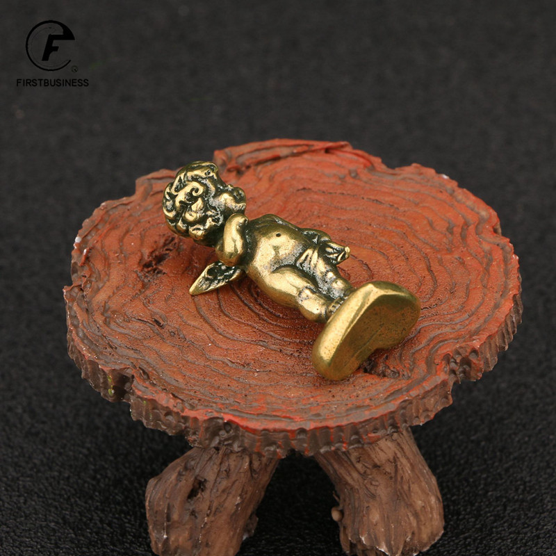 Retro vara mīlestības dievs Cupid statuja Mazie rotājumi Misiņa eņģeļu figūriņas Darbvirsmas rotājumi Mājas dekori Piederumi istabai