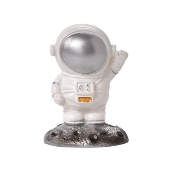 Ρητίνη Space Astronaut Ornaments Μοντέρνα οικιακή βιβλιοθήκη Διακόσμηση επιφάνειας εργασίας Spaceman Sculpture Μοντέλο αγάλματος Δημιουργικό δώρο γενεθλίων