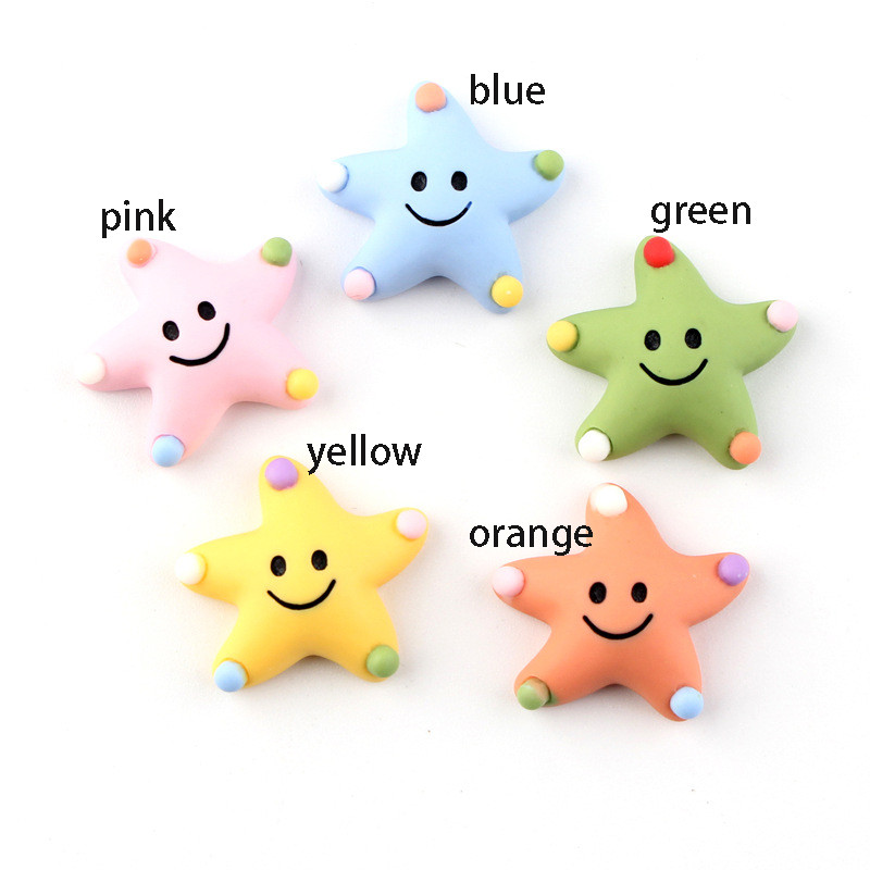 10db Kawaii Resin Smile Starfish Ötcsillagos miniatűr Cabochon Art Supply Barkács fülbevaló Kézműves dekoráció Házi Ajándék Telefon Deco
