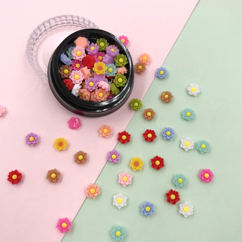 100 gab jaukts 6 mm mini 3D rožu zieds ar plakanu sveķu kabošona nagu mākslas manikīra dekorēšanu.