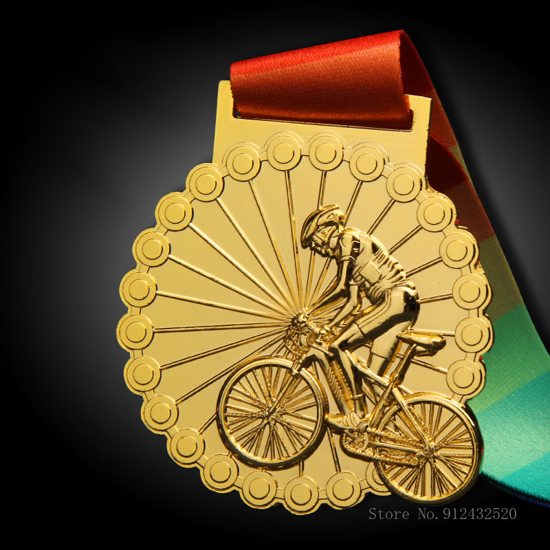 Pielāgoti vispārīgi metāla velosipēda medaļu izjādes aktivitātes šosejas sacīkstes kalnu divriteņu sacensībās Zelta, sudraba un bronzas suvenīri