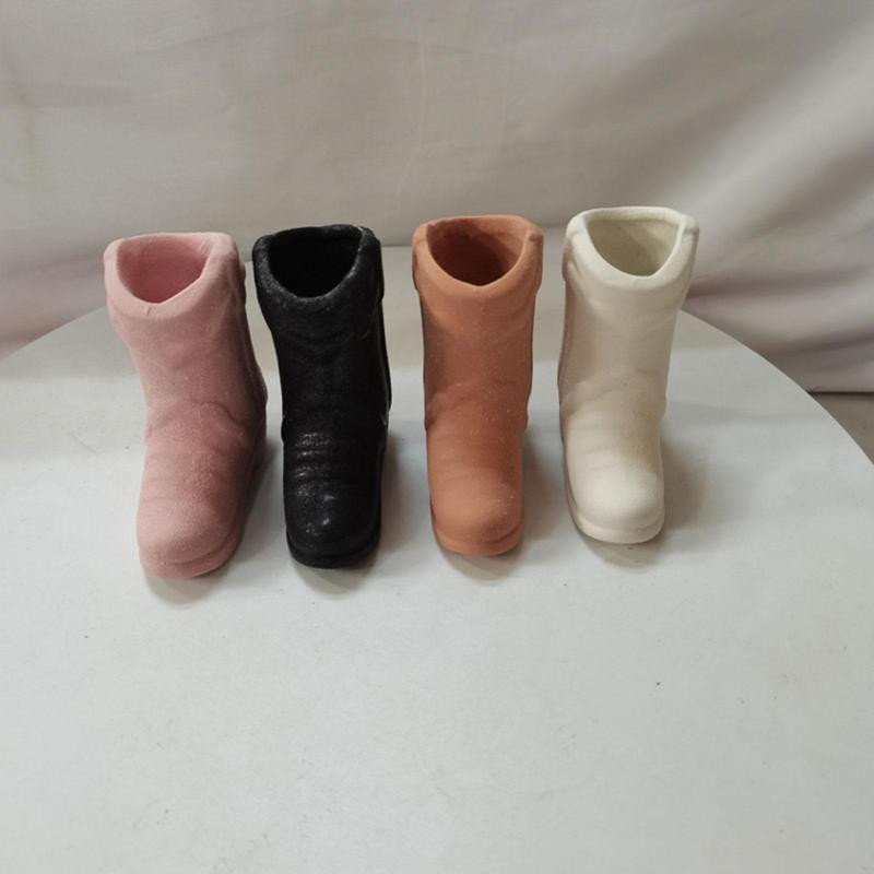 Keramikas sērkociņu turētājs ar uzbrucēju Boho stila kovboju zābaku sērkociņu turētāju sērkociņu statīva rotājums kamīna virtuves dekorēšanai