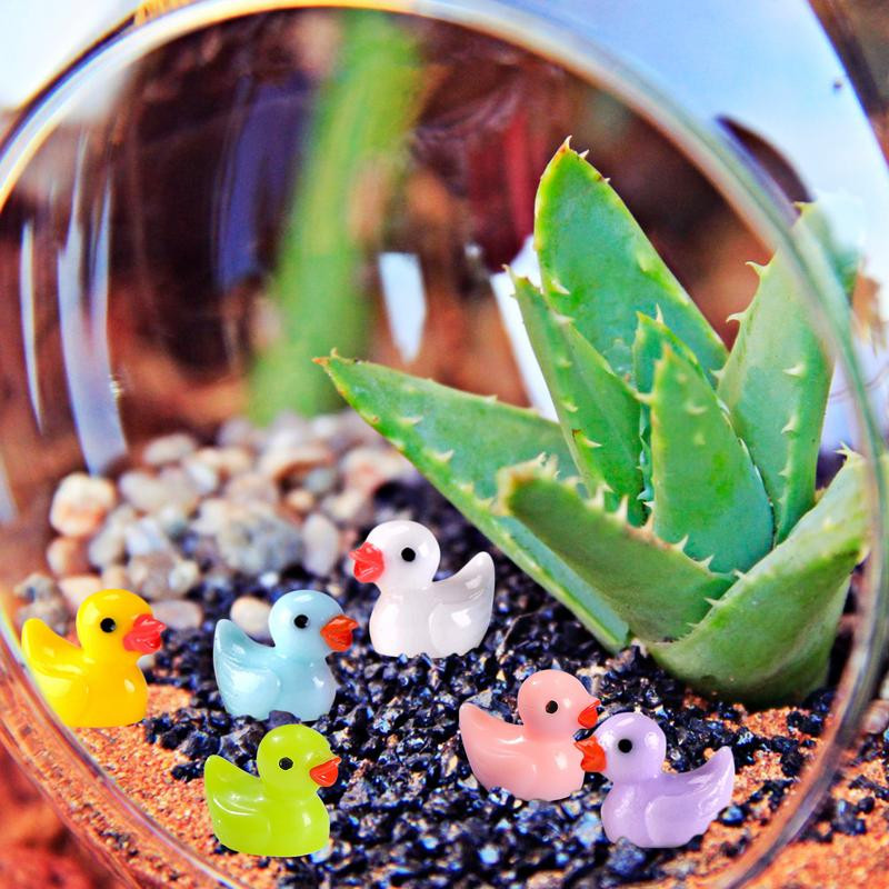 100 DB mini gyanta sárga kacsadísz miniatűr figurák Kedves kacsa kis tündérkert Táj akvárium babaház