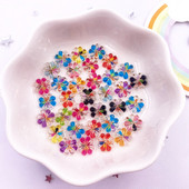 100db gyanta színes 8mm-es mini aranyos kristály virág művészet köröm lapos hátú strassz figura barkácsolás esküvői scrapbook dekor kézműves OL74