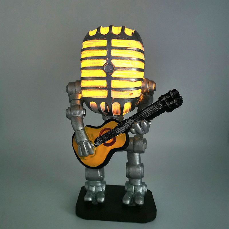 Vintage mikrofonos robot gitárral fém figurákkal belső asztali lámpa USB töltődísz otthoni figurák dekoráció